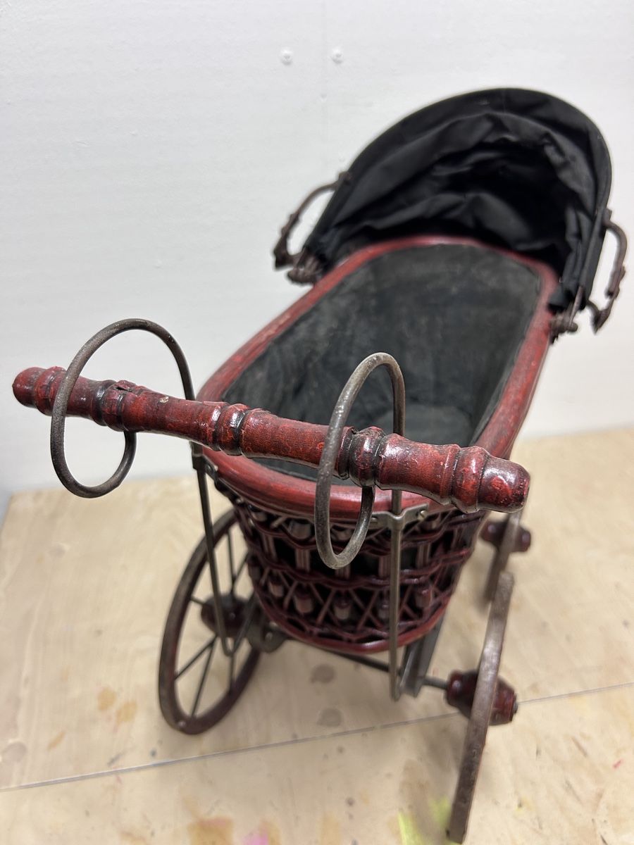 Carrozzine per bambole: Puppenwagen zur Deco – Usato da Uster venduto da Stromboli7 2