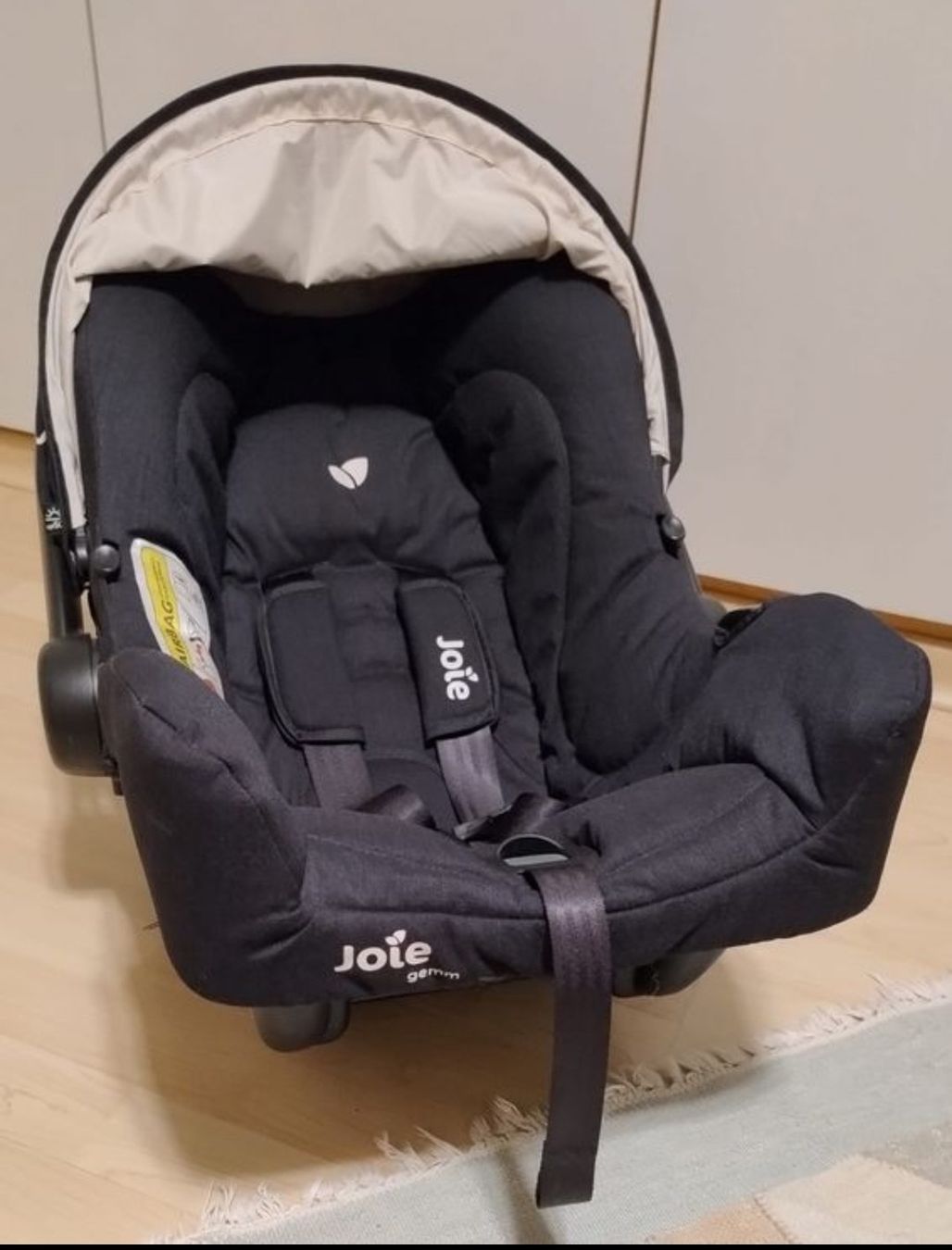 Joie Seggiolini per auto: Joie Auto Babysitz  – Nuovo (secondo la descrizione) da Kölliken venduto da gor_l9vc 1