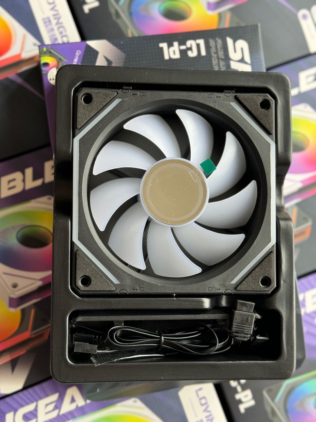 Ventilatori: 3 ventilateur ARGB Magnet PC Gaming – Nuovo e nell'imballaggio originale da Neuchatel venduto da Mr-Nobody 3