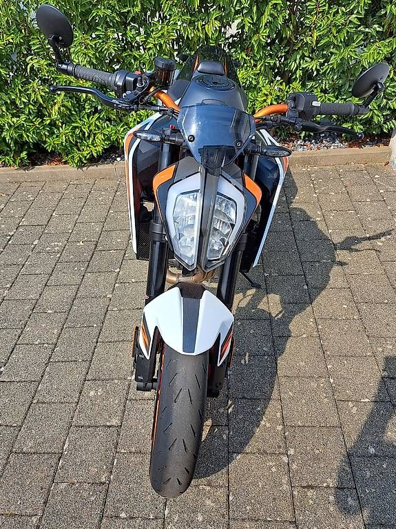 KTM Strada: KTM 890 Duke R 2020 – Usato da Dintikon venduto da fsc_l55c 2