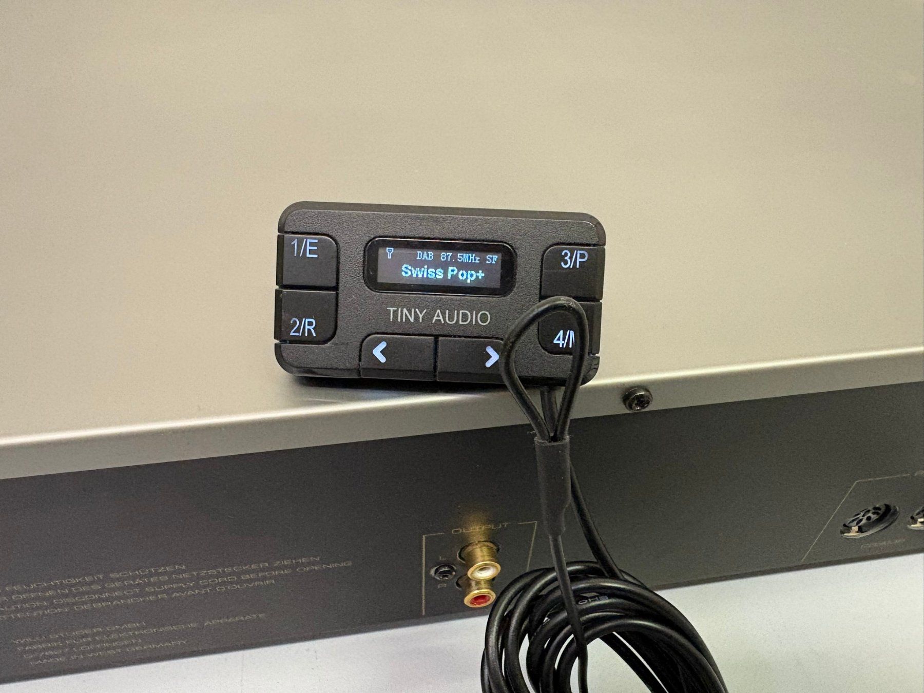 Revox Lettore multimediale & Streamer: Revox H6 FM Tuner mit DAB Adapter – Usato da Hochdorf venduto da av-electronics 6
