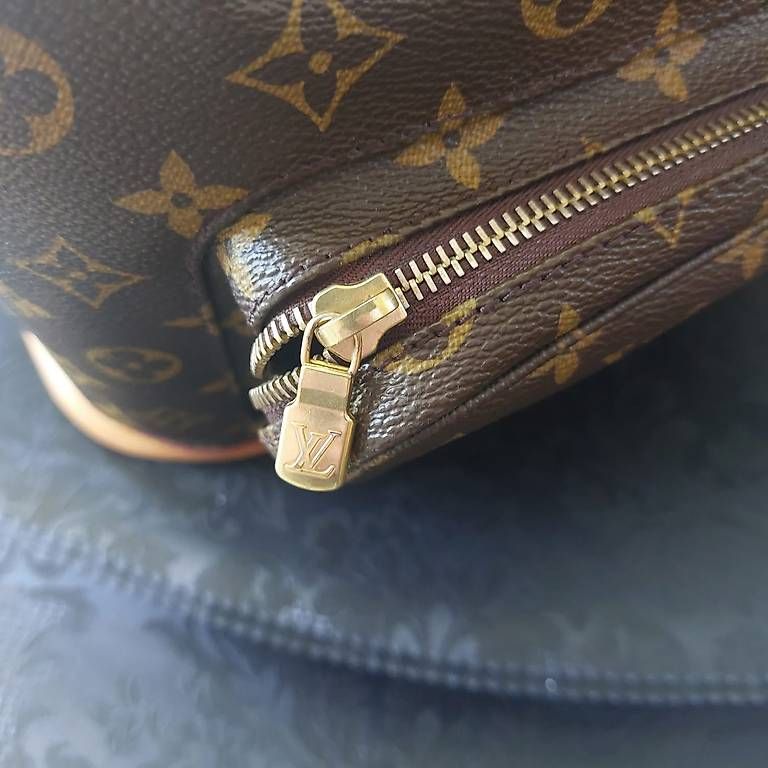 Zaini: Louis Vuitton Rucksack Montsouris GM – Usato da Tägerwilen venduto da AngelaMiranda 2