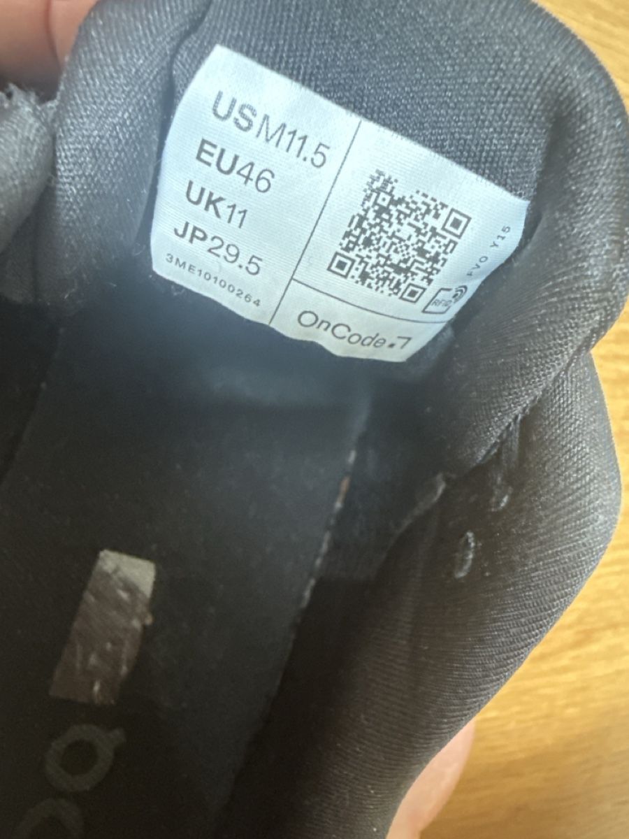 On Scarpe da uomo: On Running Cloudtilt shoes black size EU46  – Usato da Zürich venduto da bremetobias 4