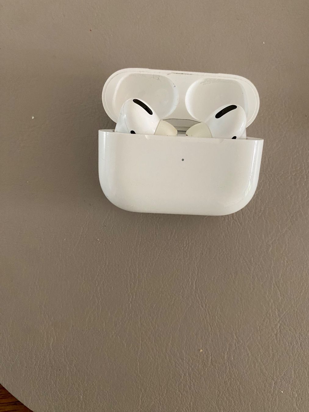 Apple Casques audio: Apple AirPods Pro (1. Generation – D'occasion à Adliswil par Busys