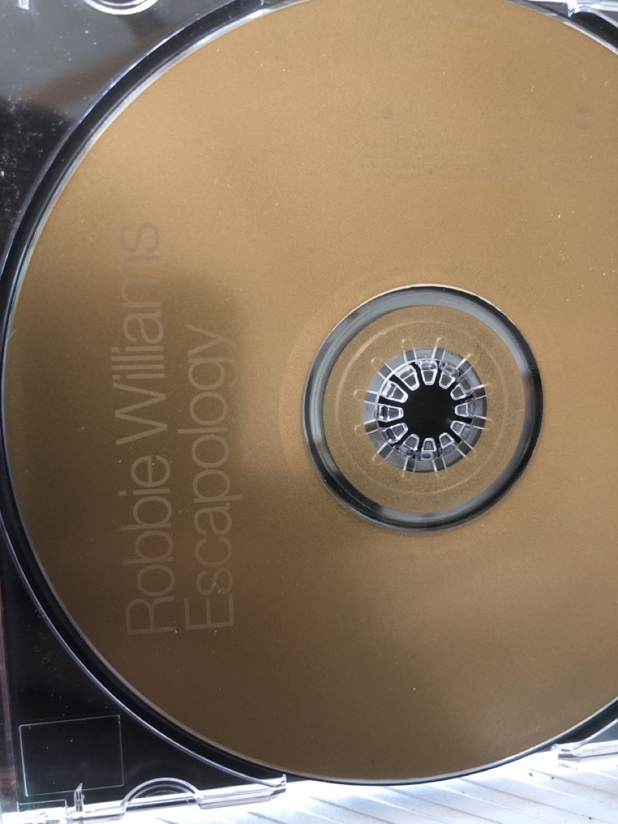 CD: CD Robbie Williams - Escapology, Top Zustand – Usato da Flaach venduto da rubo7 1