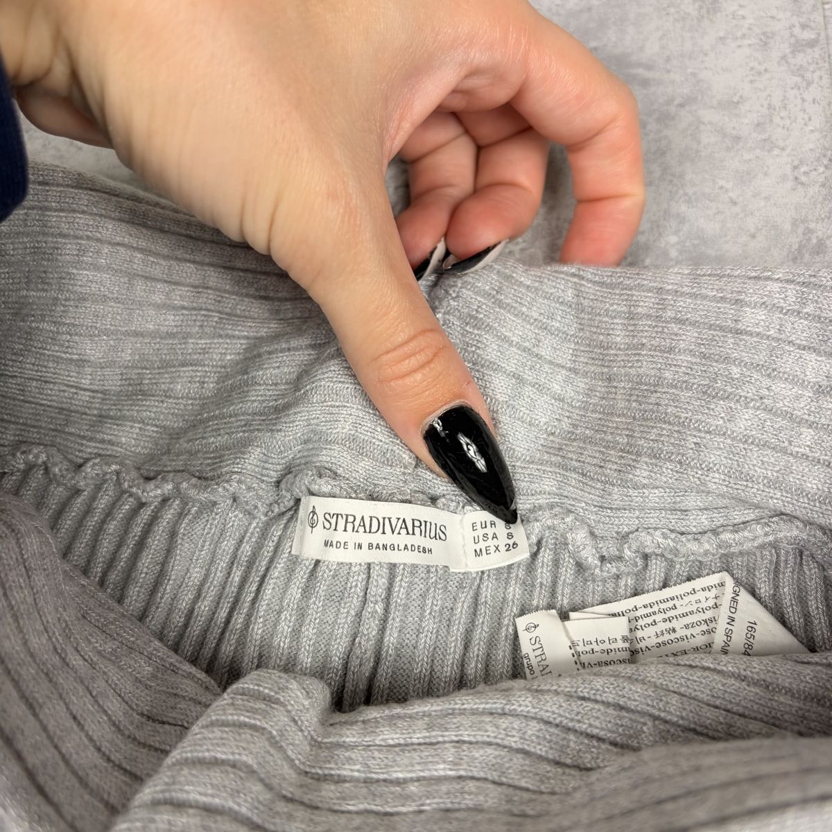Stradivarius Leggings: Legging comfy flare gris Stradivarius - Taille S – Nuovo (secondo la descrizione) da Neuchâtel venduto da aliceguins 3