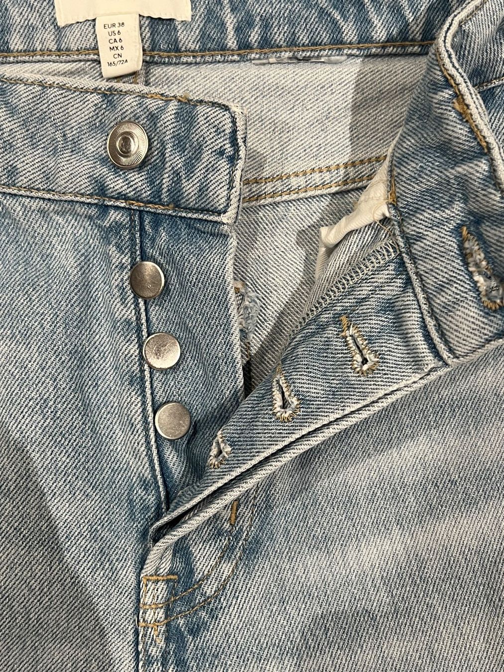 H&M Jeans: Jeans H&M hell Grösse 38 – Usato da Zürich venduto da Stami129 2