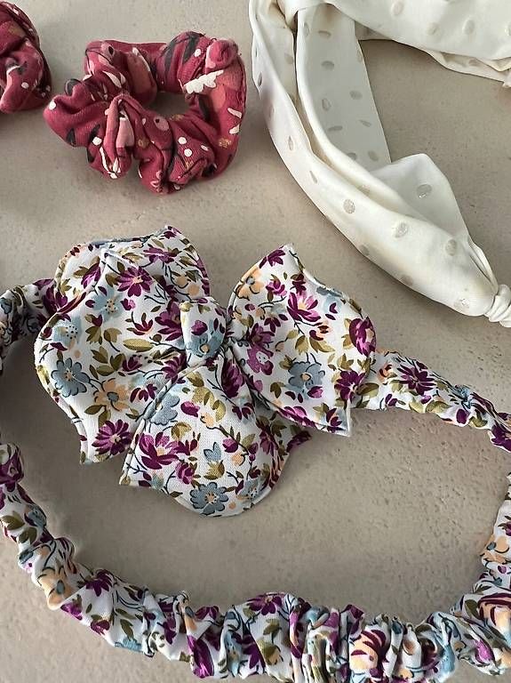 Accessori per capelli: Haarbänder und Haargummies set Kinder Mädchen – Usato da Buchs SG venduto da drossi750 1
