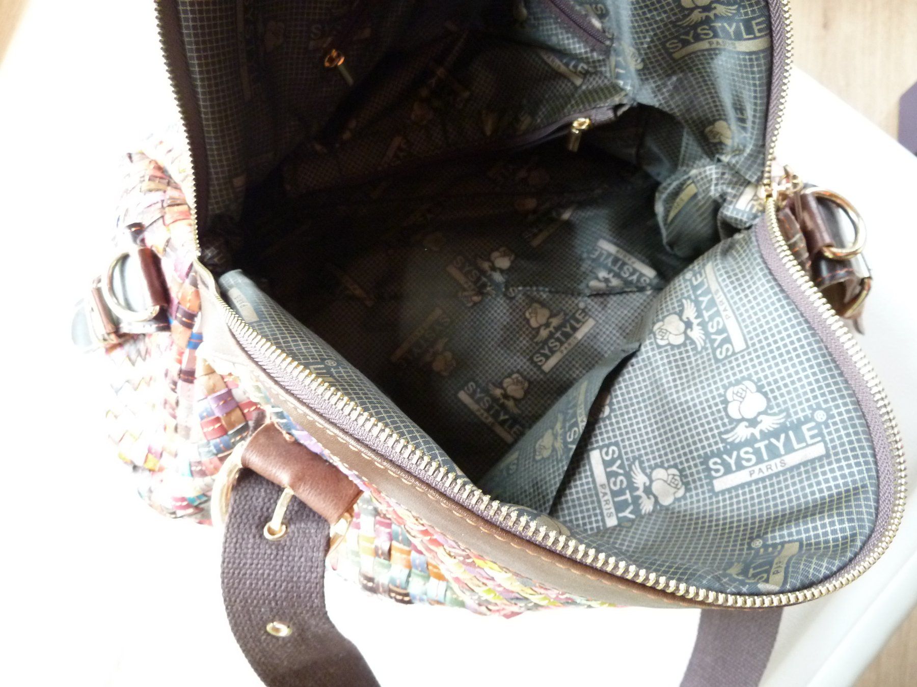 Borse da donna: Leder Tasche SYSTYLE  echt Copiright Bunt – Usato da Meiringen venduto da Lifestyle55 3