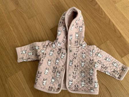 Baby Jacke, Grösse 68, mit Kapuze, Top Zustand für Herbst!
