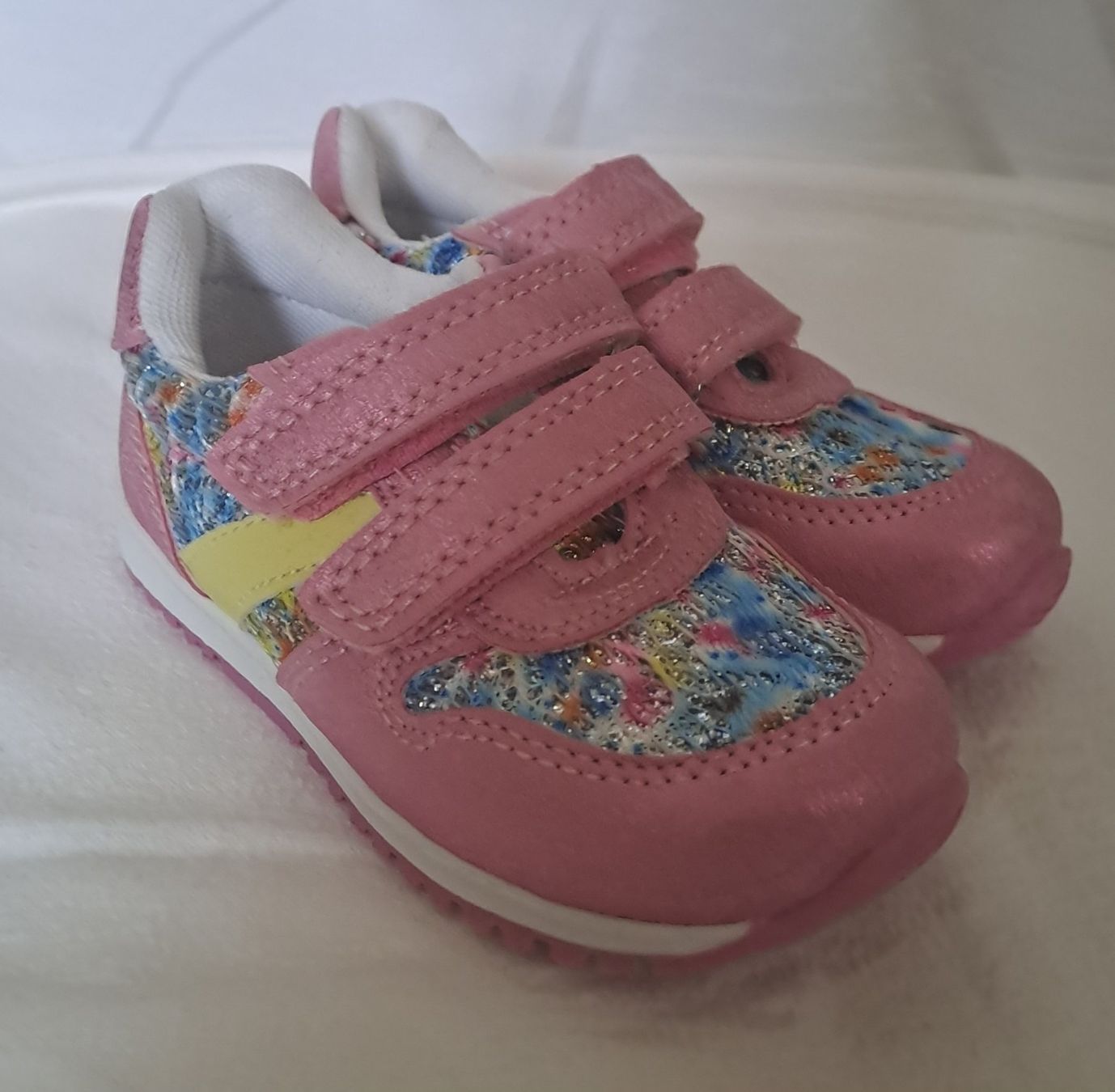 Scarpe per ragazze: Chaussure Fille pointure 22 – Nuovo (secondo la descrizione) da Le Noirmont venduto da sportboutique 1