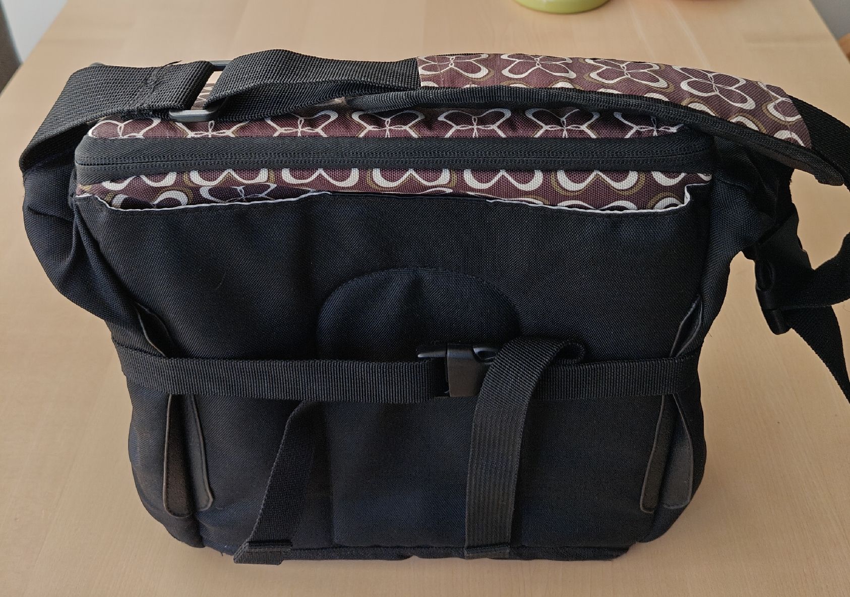 Hochstühle: Hoppop Wickeltasche Sitz Erhöhung – Gebraucht aus Zürich von danuzzo 3