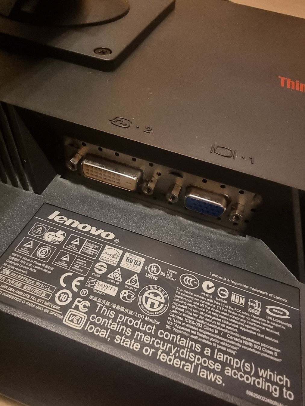 Lenovo Monitor: Monitor Lenovo 22" DVI + VGA – Usato da Balgach venduto da chbennyai 2