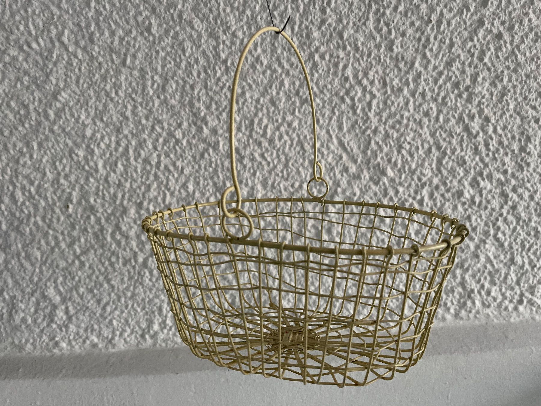 Alle Dekorationen: Korb aus Metalldraht / Shabby Chic – Gebraucht aus Wetzikon ZH von seli03 5