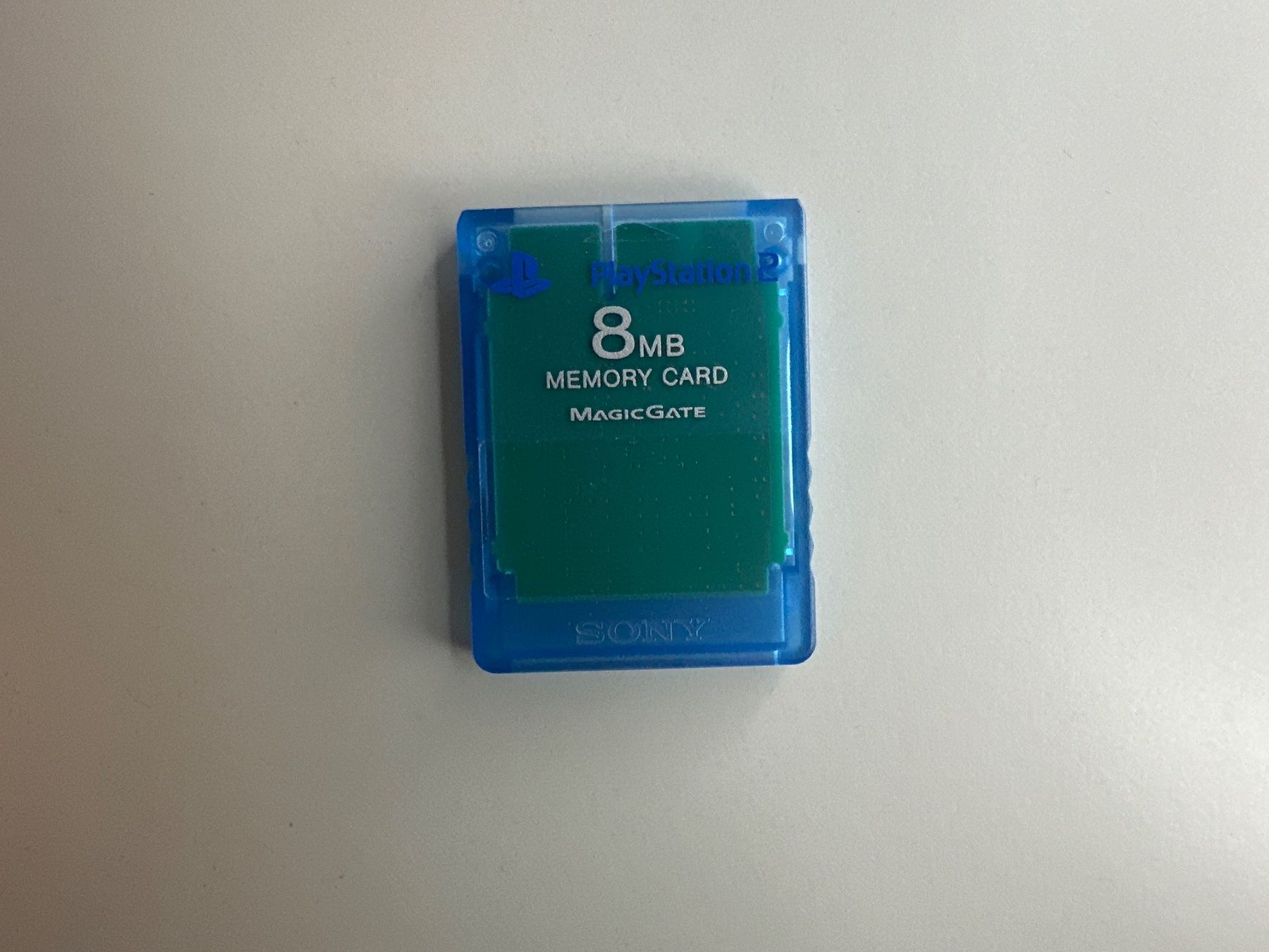 Sony Memory unit & Memory card: PS2 Memory Card blau durchsichtig – Usato da St.gallen venduto da taduz
