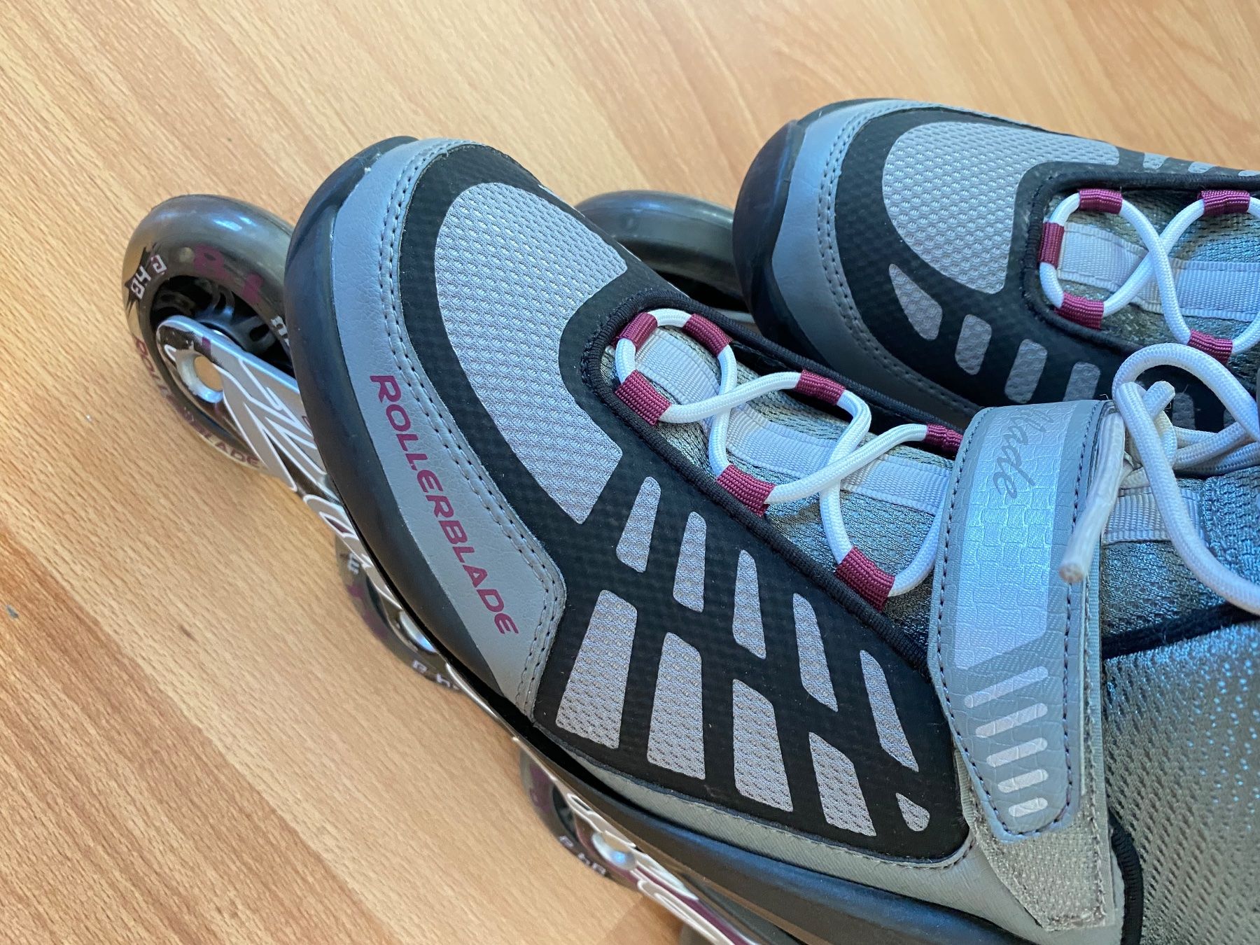 Pattini in linea & Pattini a rotelle: Rollerblade macroblade 84w Inlineskates gr. 42.5 – Usato da Beinwil am See venduto da Mpmmechanik 1
