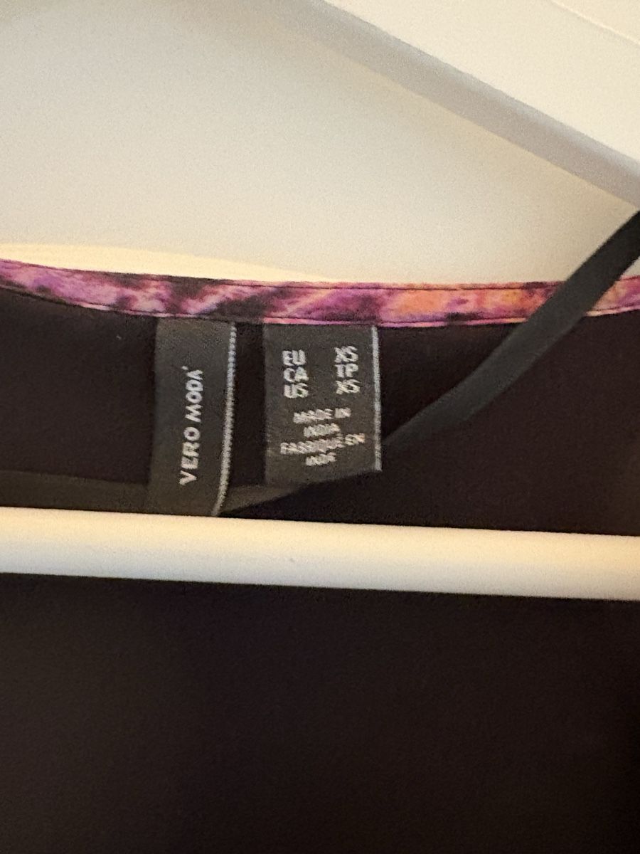 Vestiti: Vero Moda Kleid, Grösse XS, Blumenmuster – Nuovo (secondo la descrizione) da Blumenstein venduto da JeanineTamara 1