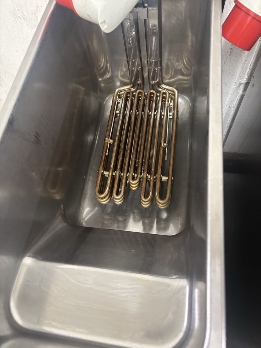 Elettrodomestici da cucina: 3 Valentine Friteusen – Usato da Dietikon venduto da dia_y8y5 4