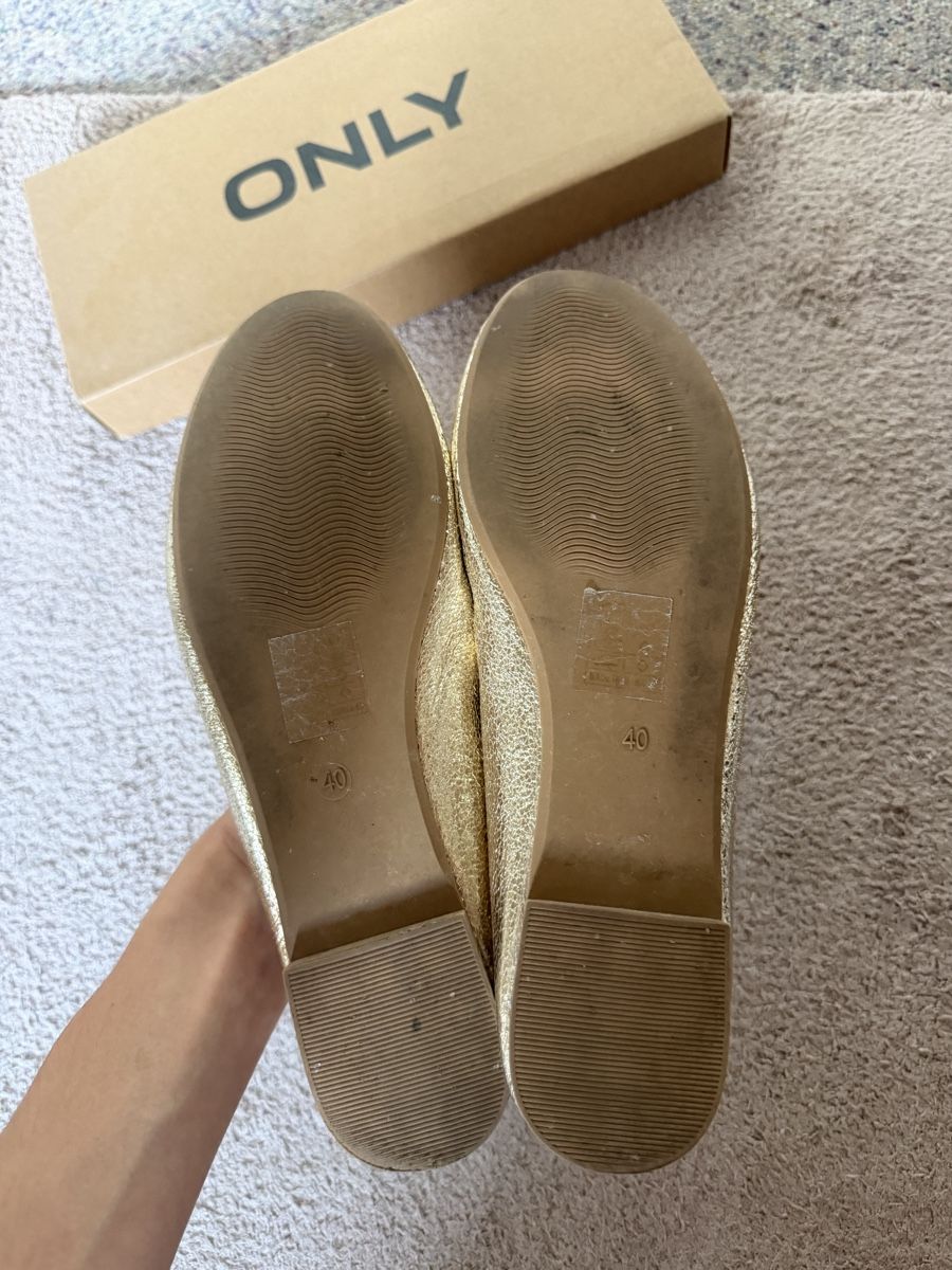Scarpe da donna: Ballerinas Gold – Usato da Frauenfeld venduto da hannamaria29 4