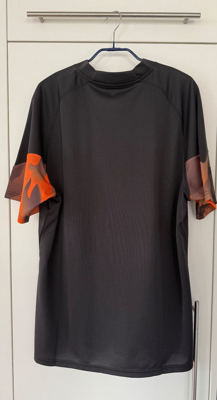Puma Canottiere & Pantaloni: Original OM Marseille Trikot Training 2023/2024 – Nuovo e nell'imballaggio originale da Zürich venduto da L_12 1