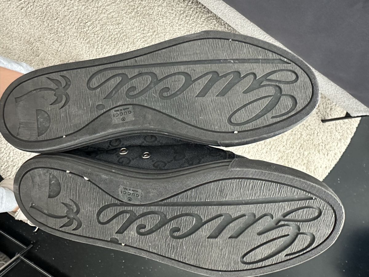 Gucci Herrenschuhe: Gucci Sneakers schwarz gebraucht – Gebraucht aus Hilterfingen von jmrhrt 2