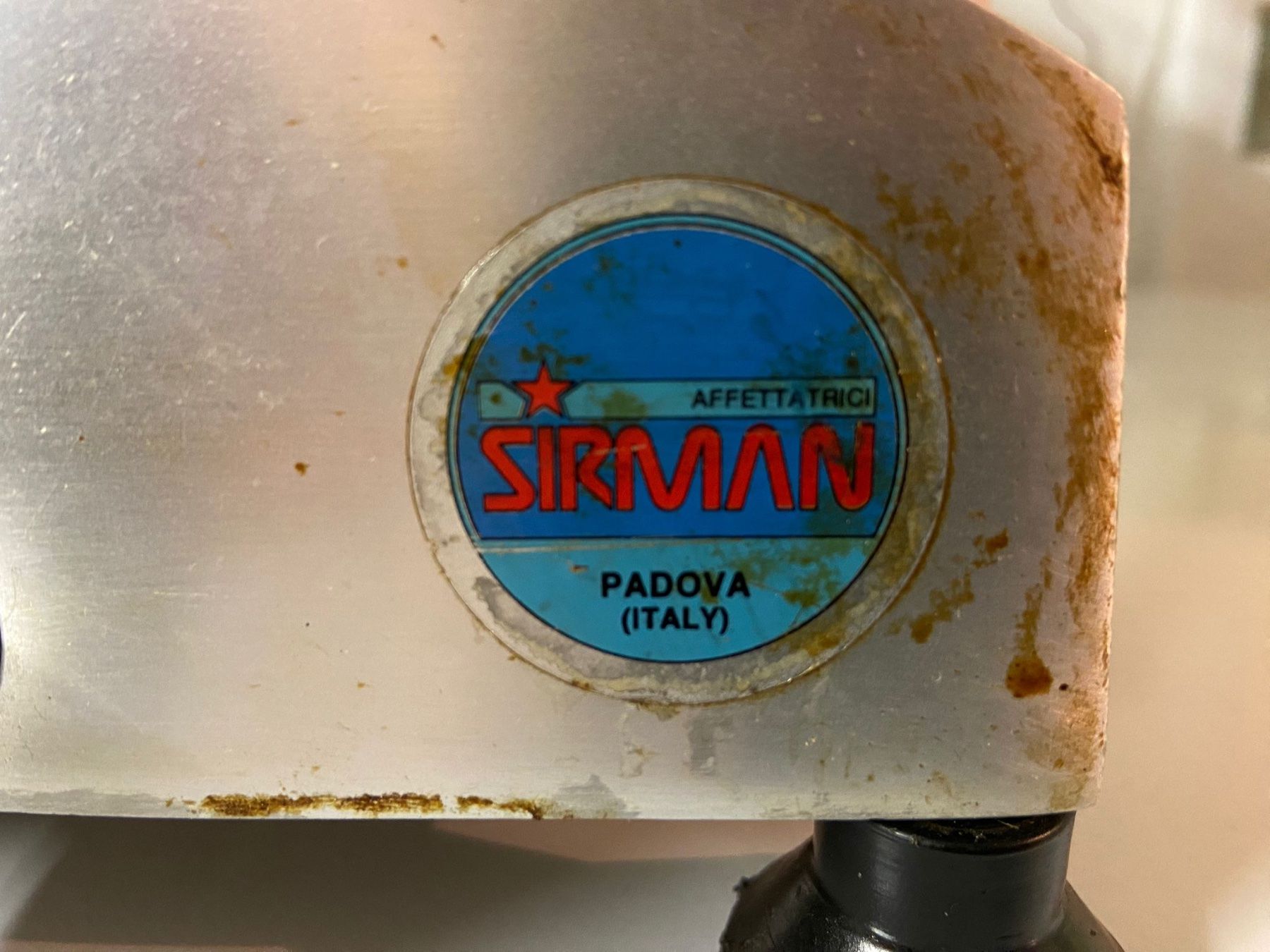Elettrodomestici da cucina: Aufschnittmaschine – Usato da Langnau i.E. venduto da swoerny 2