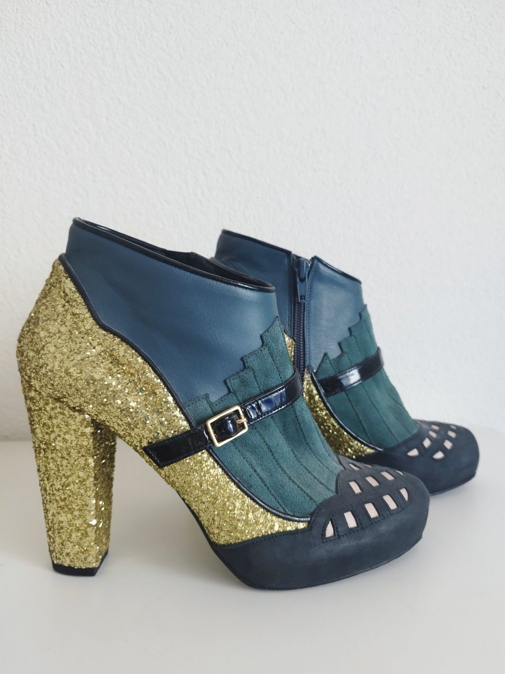 Scarpe da donna: Kron by kronkron Plateau Schuhe Gr. 39 – Usato da Bülach venduto da verasara