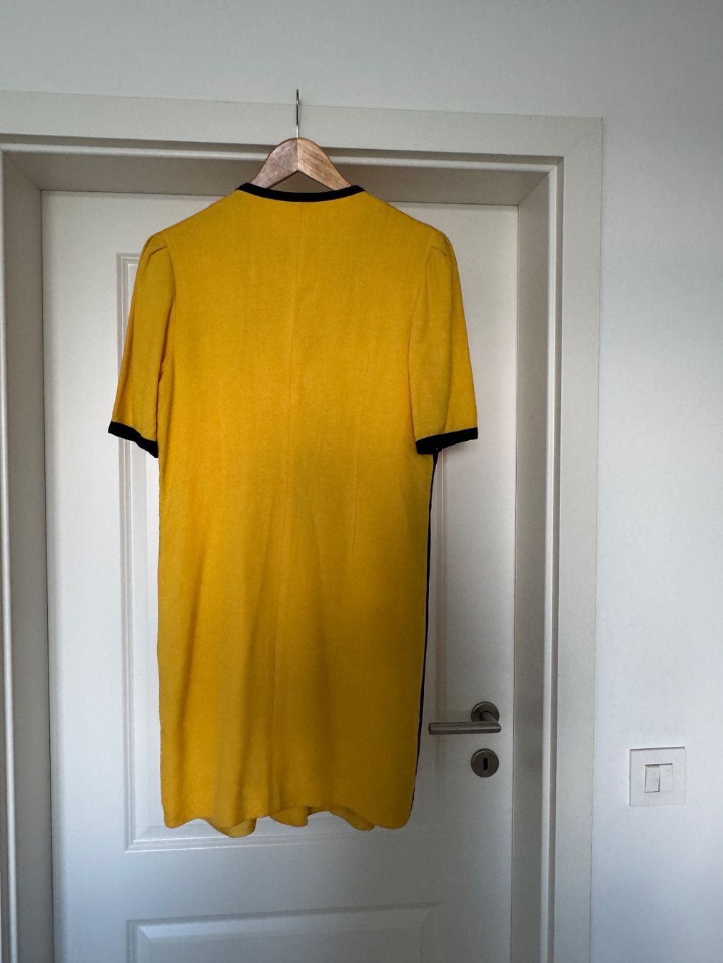 Vestiti: Sublime robe en lin jaune des années 80 – Usato da giffers venduto da sev_c9x9 5