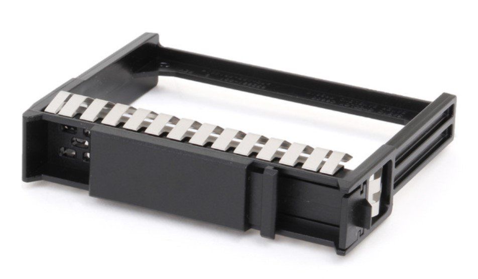 Hewlett Packard Server: HPE 2.5 SFF Blindblende 652991-001 – Usato da Luzern venduto da tEcNeC