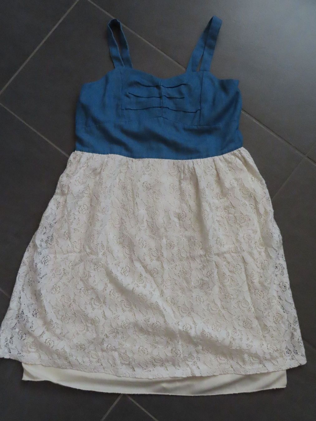Kleider & Röcke: schönes Kleid SPEECHLESS Gr.16 Jahre +++top+++ – Neu (gemäss Beschreibung) aus Wallenried von Asyano 1