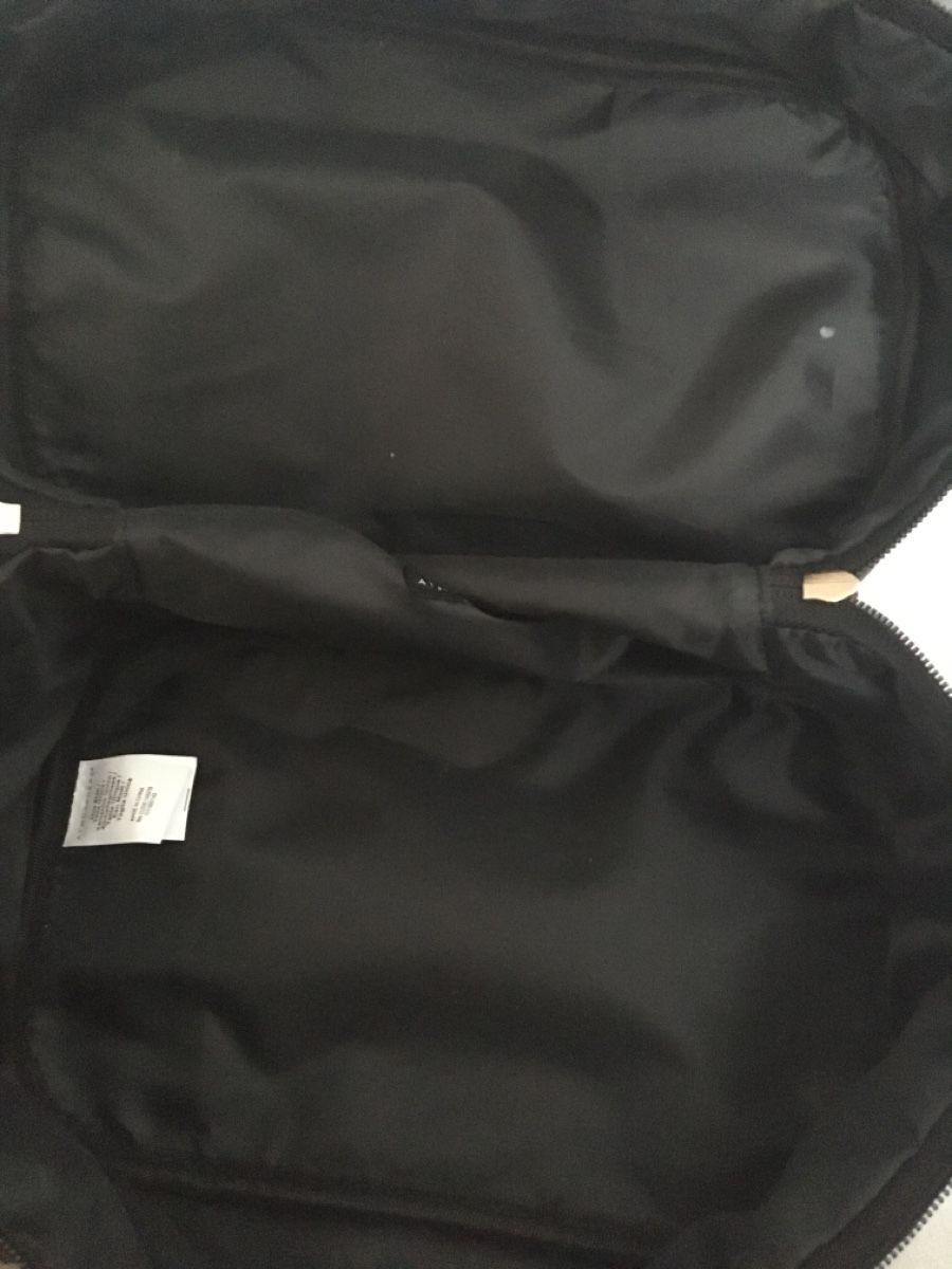 Trousses de maquillage: grosses Necessaire – D'occasion à Bassersdorf par secondhand_clothing 2