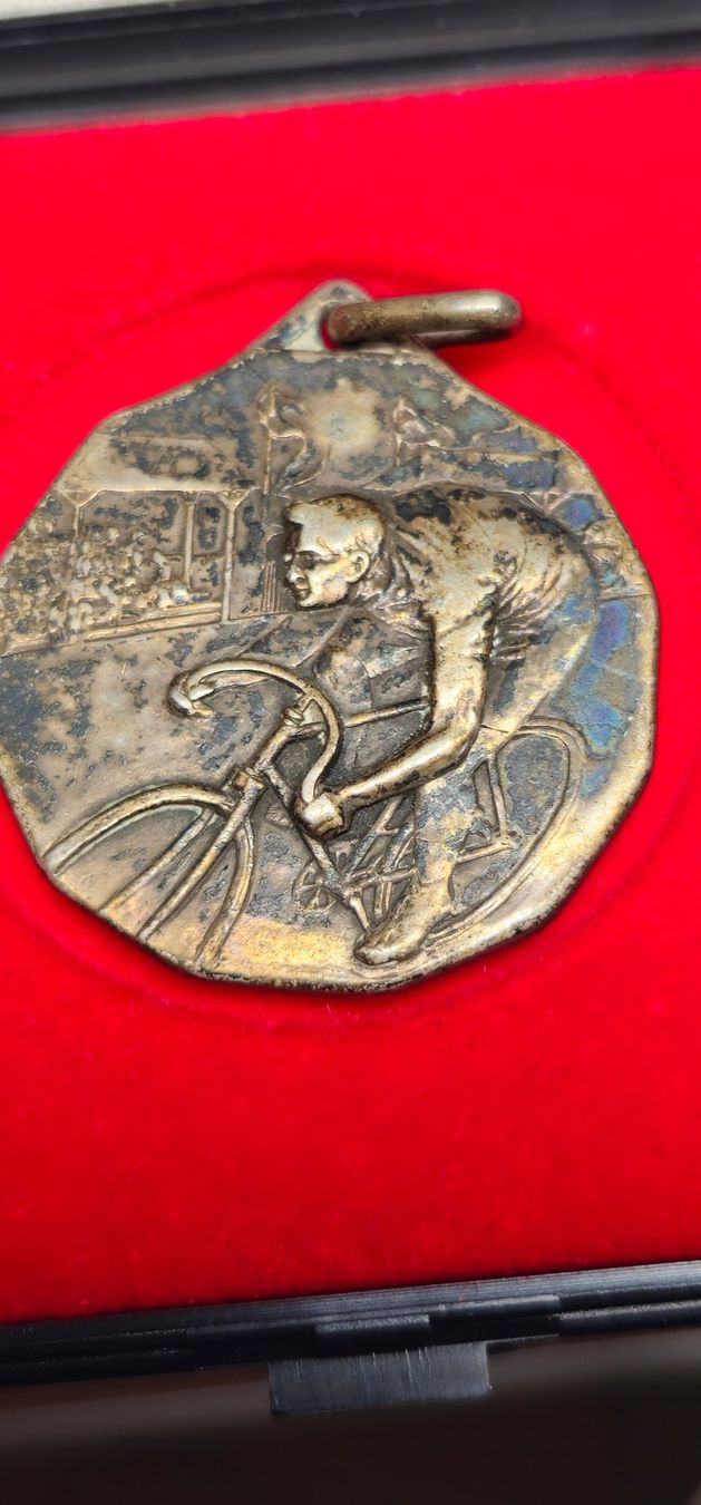 Tutti le monete: 3 Silber münzen Schweiz – Usato da Losone venduto da del_yh97 3