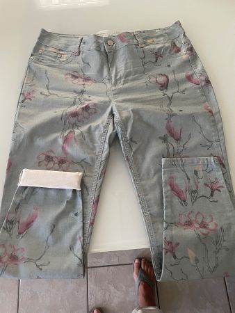 Damenhose LASCANA 42 grün , elastan bw