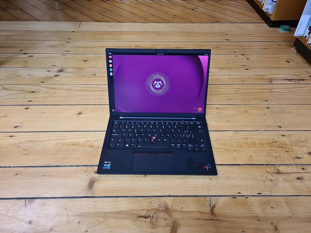 Lenovo Notebook: Lenovo Thinkpad X1 Gen 11 – Usato da Zürich venduto da krmeto