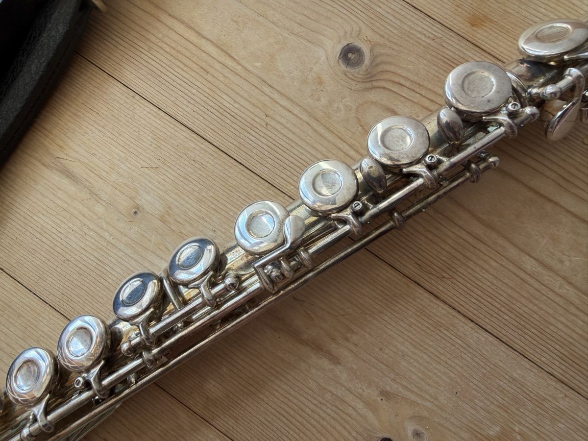Strumenti musicali: Querflöte Gemeinhardt M2 Elkhart mit Koffer gebraucht – Usato da Himmelried venduto da rasmus67 3