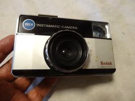 KODAK 155X INSTAMATIC ANTIK KAMERA-MADE IN ENGLAND-LÄÜFT