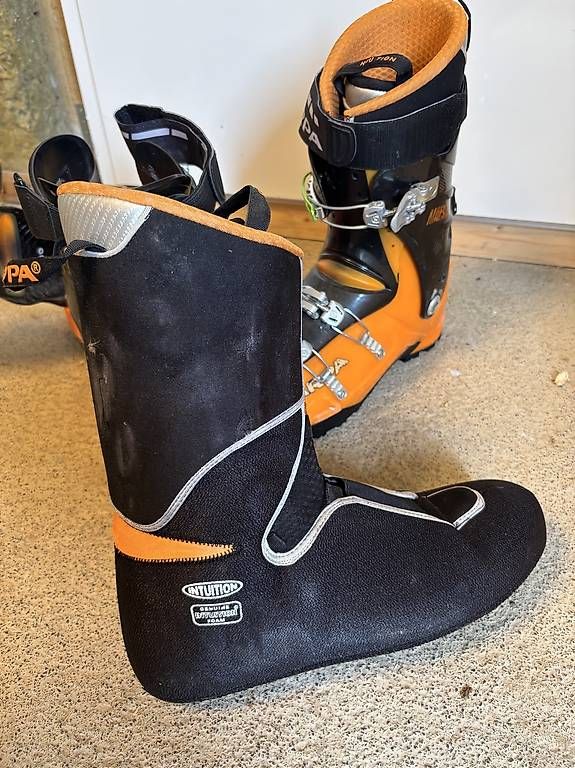 Herrenschuhe: Tourenschuh Scarpa Maestrale 47 – Gebraucht aus Sool von daulagiri14 4