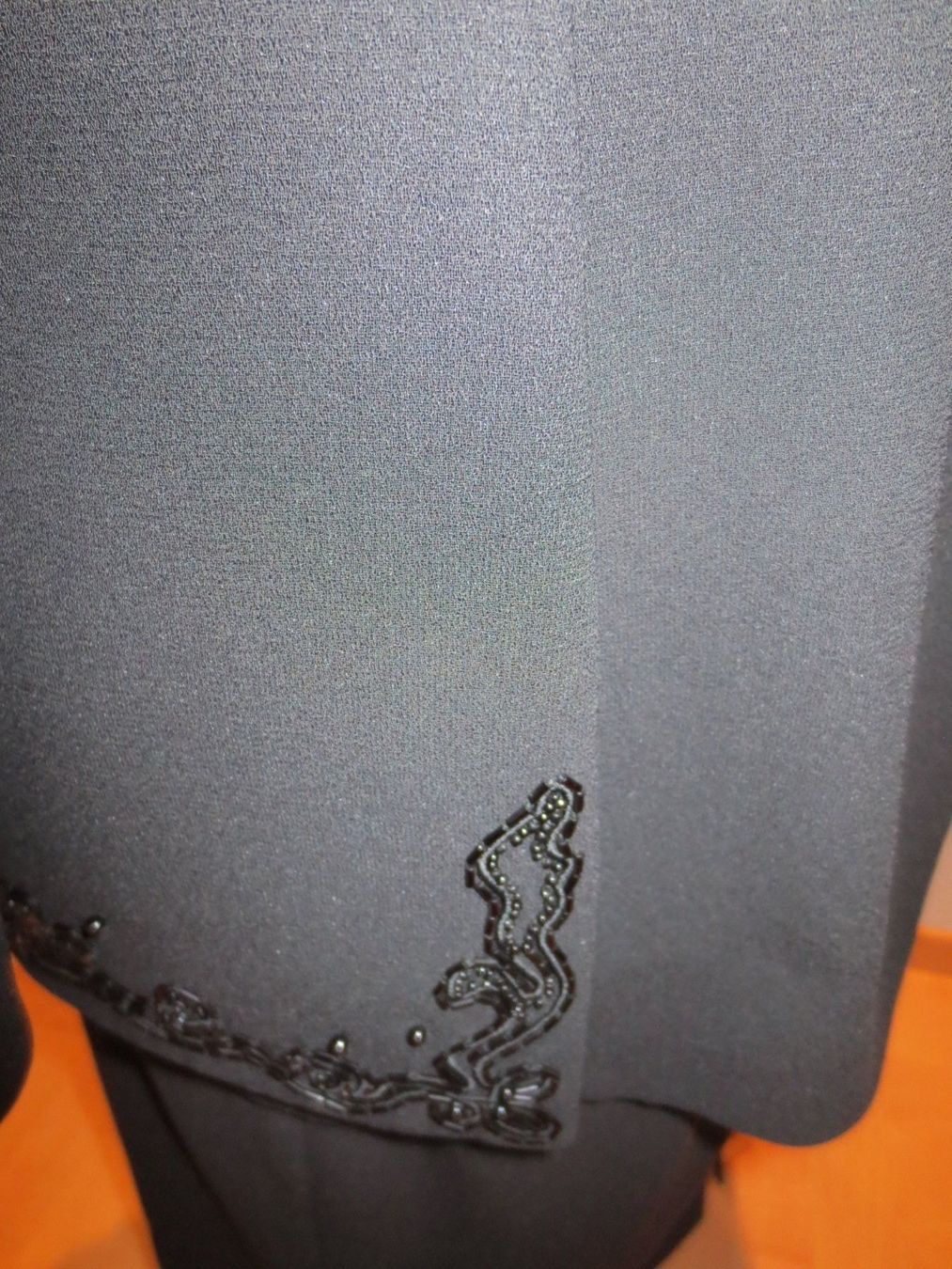 Completi & Tailleur: Deux Pièces Grösse 40 Frank Usher – Usato da Männedorf venduto da Livingston 6