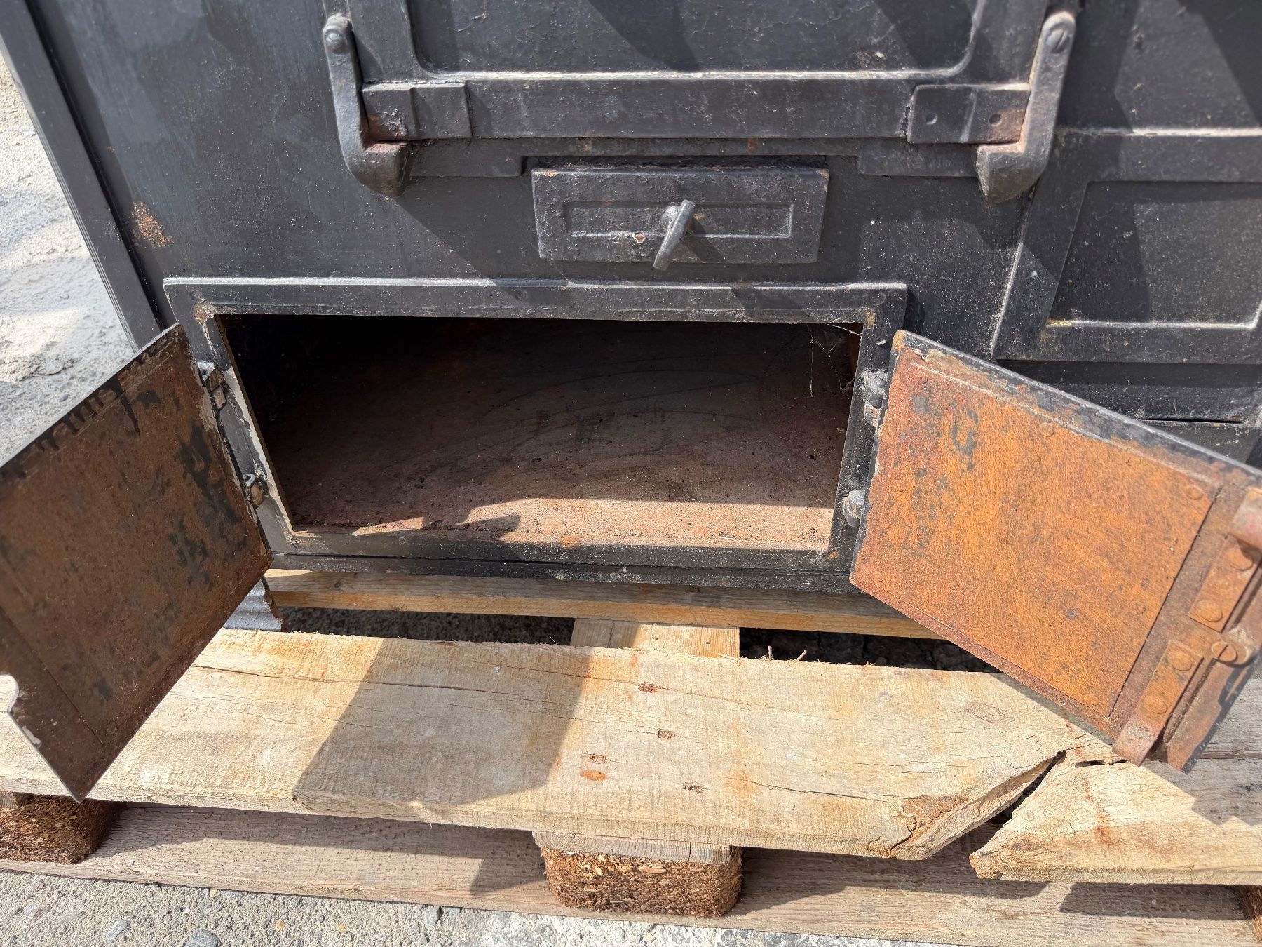 Cucine: Antiker Holzherd – Usato da Bettmeralp venduto da Minmar1 3