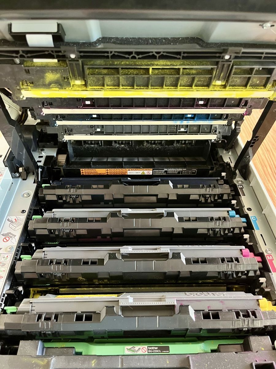 Brother Stampanti: Brother MFC-9330 CDW Multifunktions-Laserdrucker  – Usato da Worb venduto da macomekraut 1