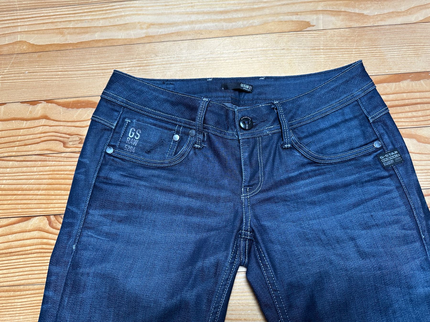 G-Star Jeans: G-Star Jeans Attac Straight 28/34 – Nuovo (secondo la descrizione) da Gümmenen venduto da FelizitasHermann 2