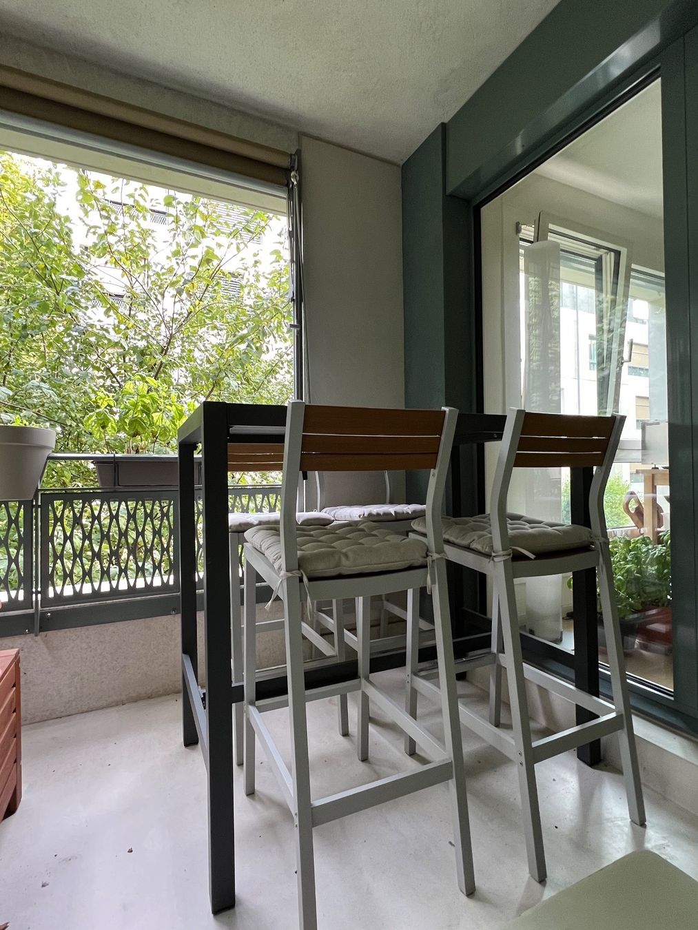 Ikea Set di tavolo e panche: Garden - balcony table + 4 chairs – Usato da Corsier GE venduto da Karol_save_planet 3