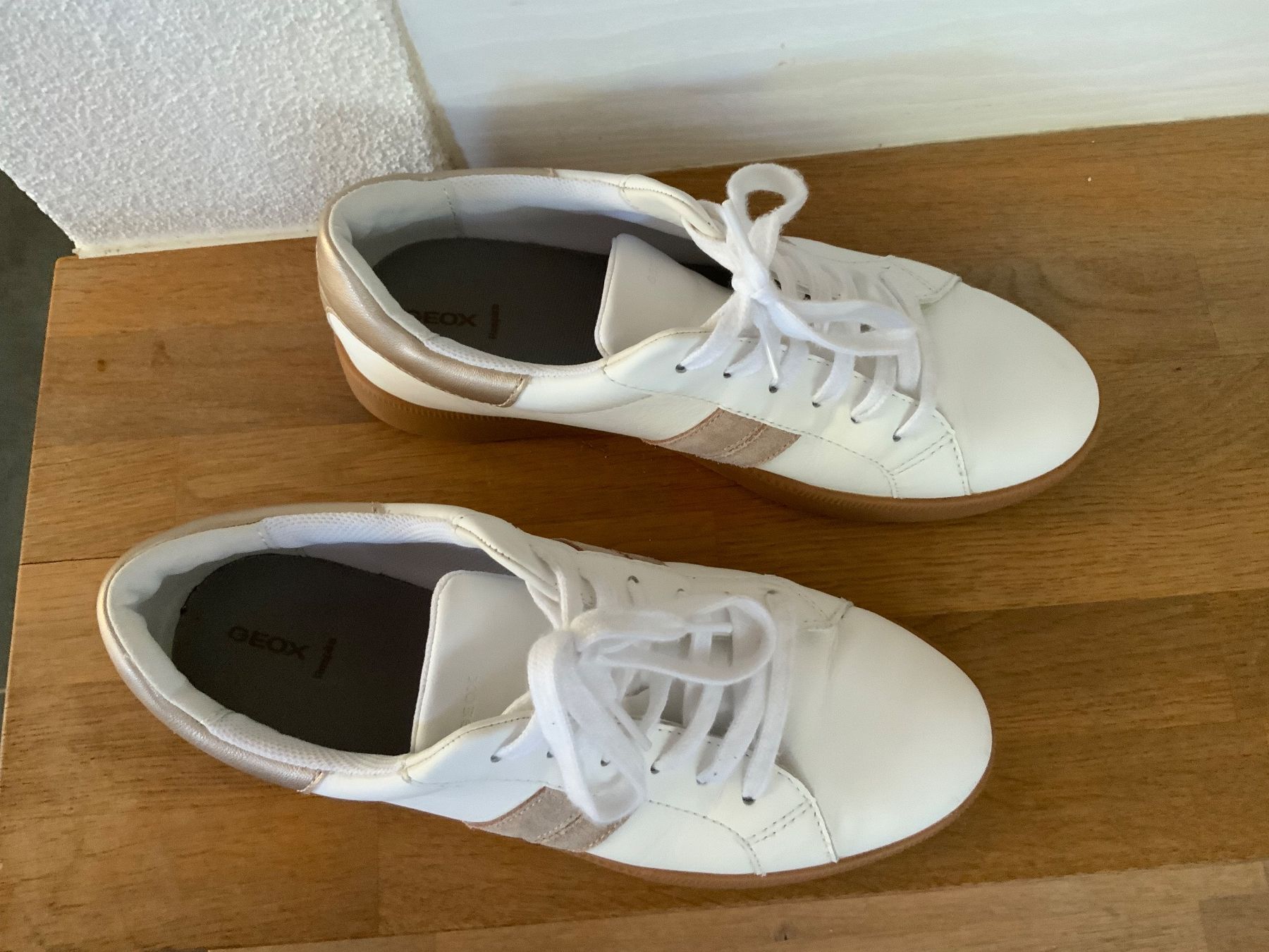 Geox Chaussures femmes: Geox Sneaker – D'occasion à Therwil par Schelmij 2