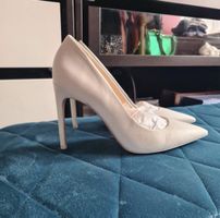 Sophia Webster Pointed Heels White