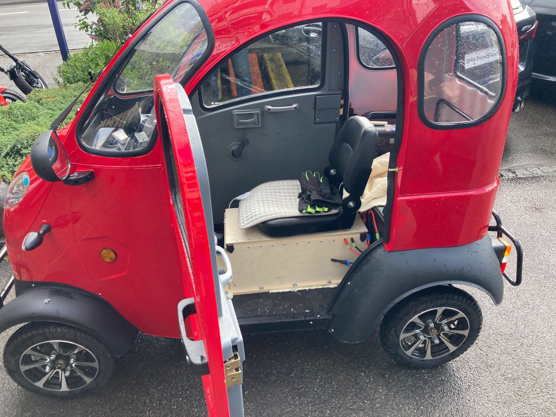 Veicoli elettrici: e-Mobil – Nuovo e nell'imballaggio originale da Belp venduto da Cikarus 2