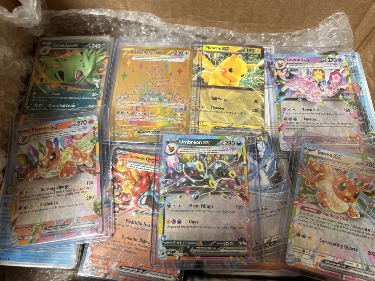 Pokémon Carte collezionabili: 1,7 kg Pokemon Karten Prismatic Evolution Englisch – Nuovo (secondo la descrizione) da Goldau venduto da ecko08