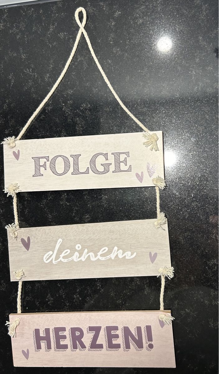Holzartikel: Schild Folge deinem Herzen – Gebraucht aus Uffikon von Frosch1506