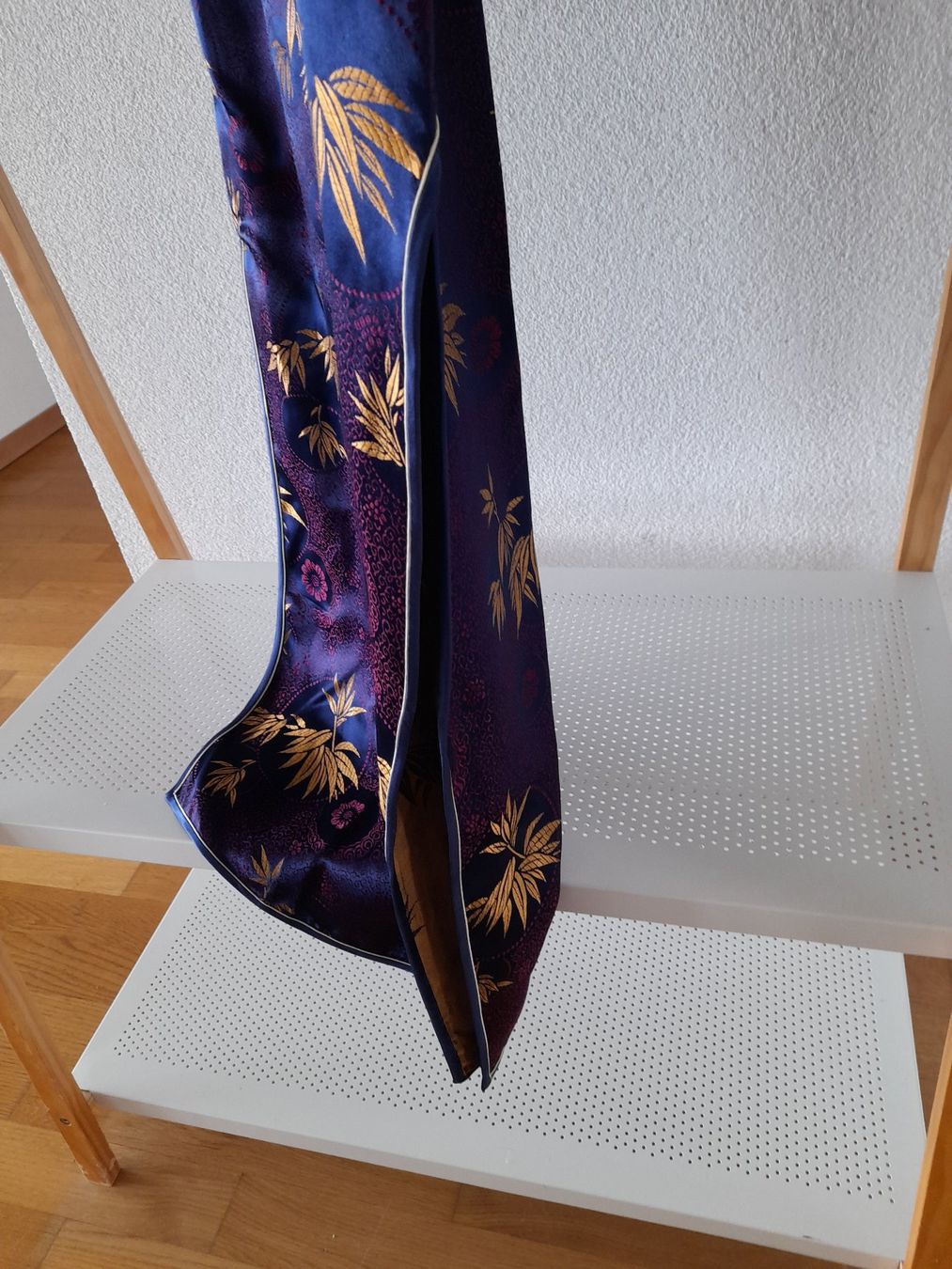 Kleider: Robe style chinois – Gebraucht aus Mont-sur-Lausanne von Pioutch