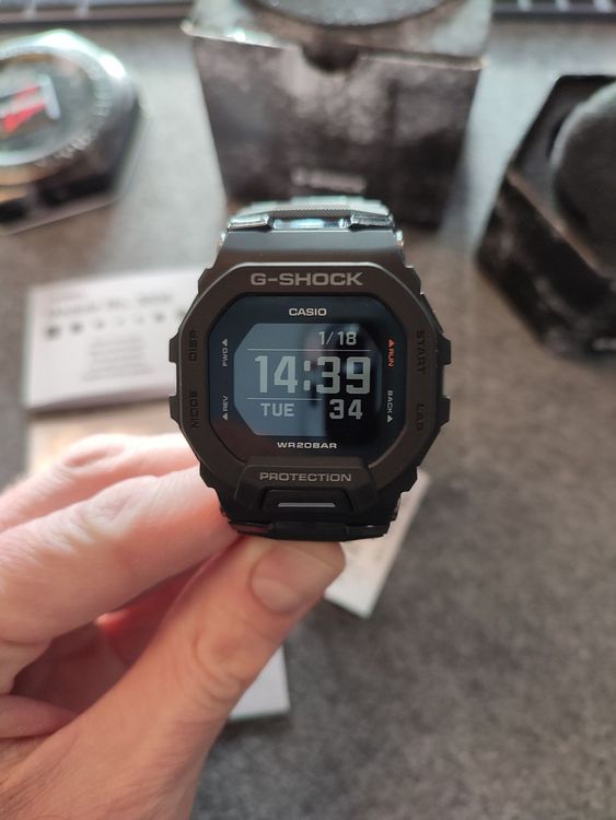 Casio - GA-100 XL Series G-Shock - Montre à quartz résistante aux chocs