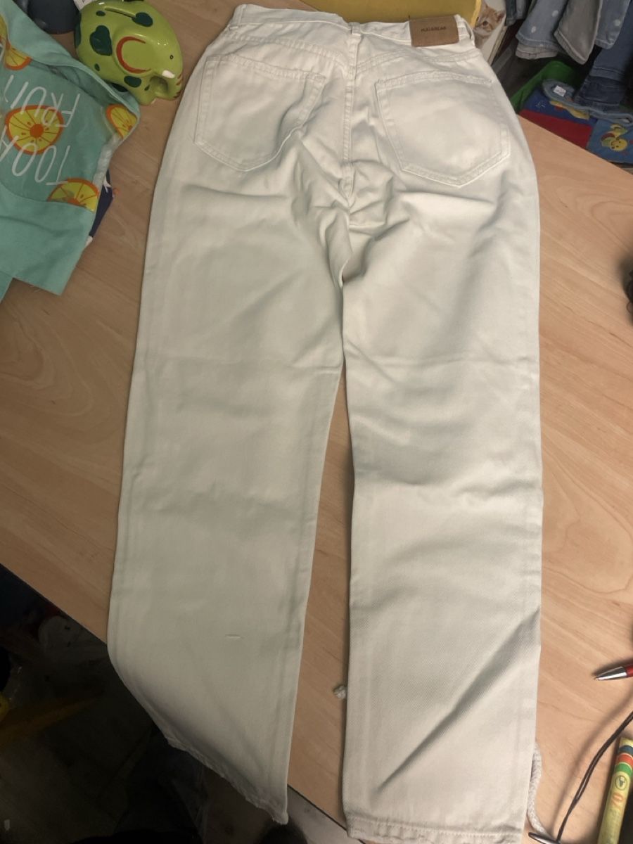 Pull&Bear Jeans: Pull&Bear Jeans, helle Farbe, Grösse 36, Top Zustand – Usato da Obergerlafingen venduto da cabo4 2